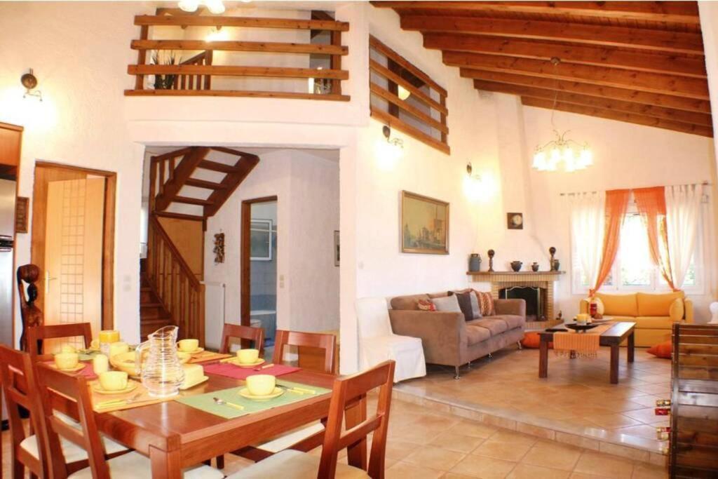 Platanos Estate Villa Akrata Exterior photo